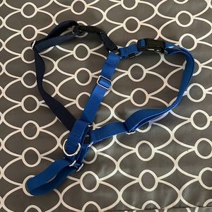 🪴Pet safe 3 in 1 easy walk harness. Like new!!🪴BUNDLE SALE!